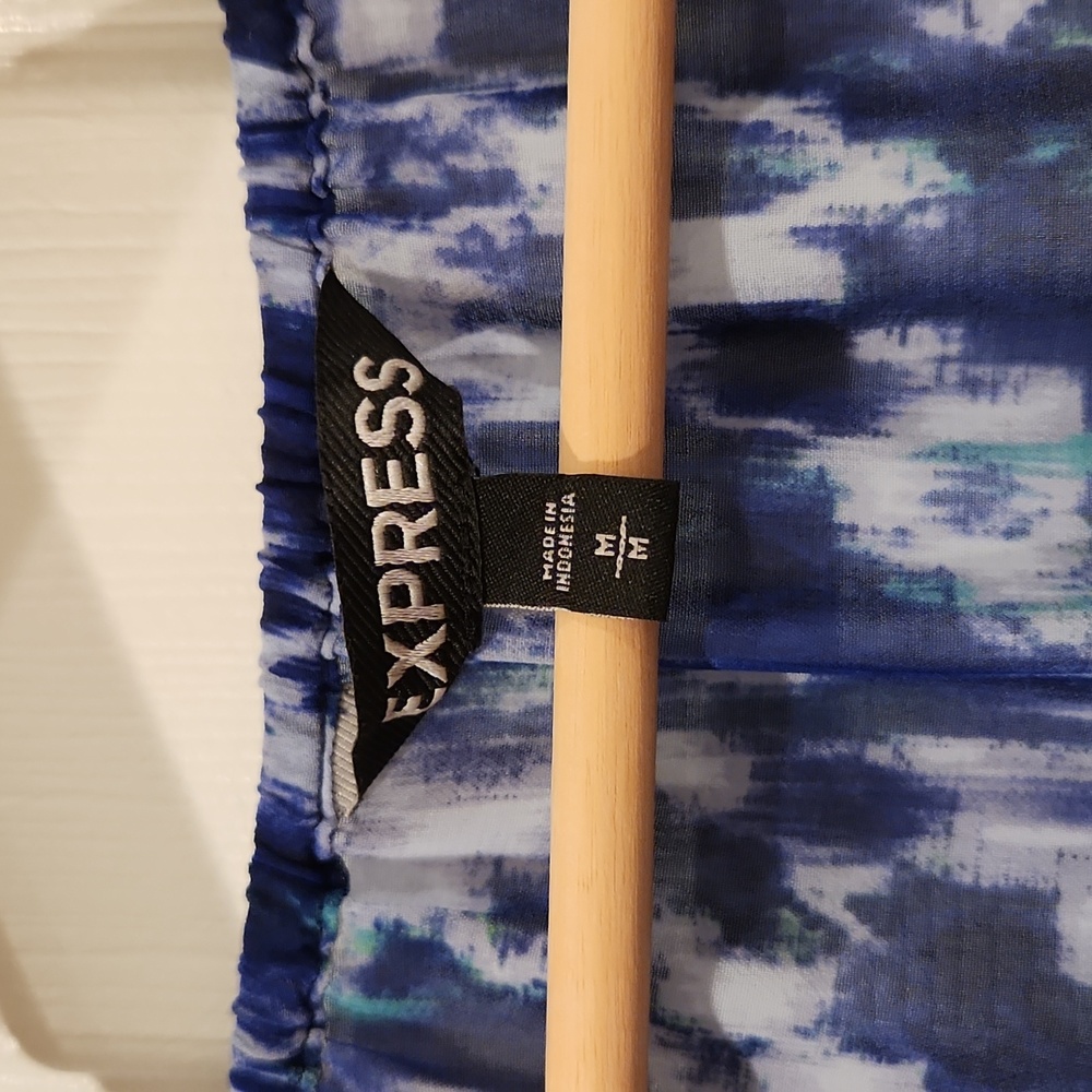 Express Shirt - Picture 5 of 7